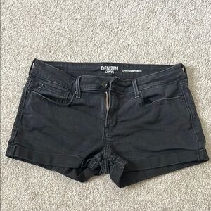 Levi's Black Jean Shorts Cuffed Hem Mid-Rise